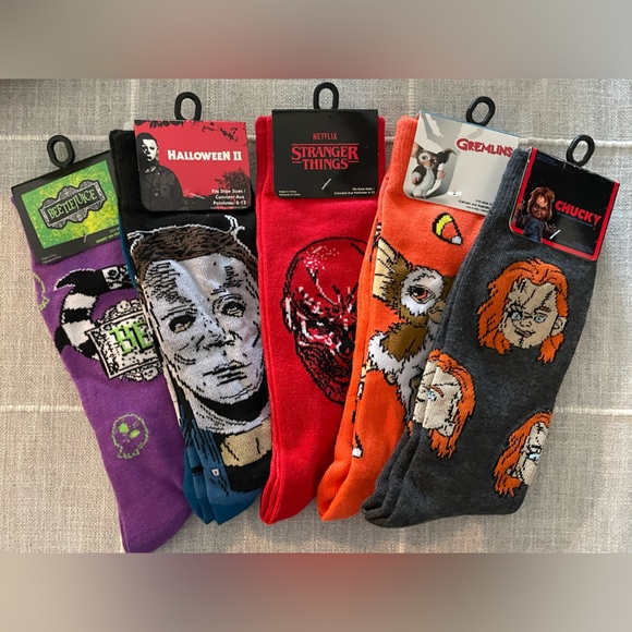 Classic Horror Themed Movies/Shows Socks-CHOOSE ONE NWT - Picture 2 of 5